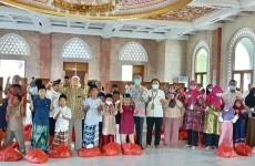 RS Sari Asih Group Berbagi Bahagia Kepada Ratusan Anak Yatim