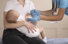Imunisasi Lengkap Bisa Cegah Penyakit Berbahaya Pada Anak