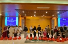 Isi Ramadhan, RS Sari Asih Ciputat Berbagi Berkah Dengan Anak Yatim Dan Dhuafa